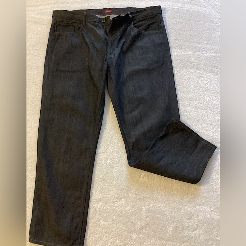 Sean John, black jeans with silver under tone, relaxed Hamilton fit, size 42x32